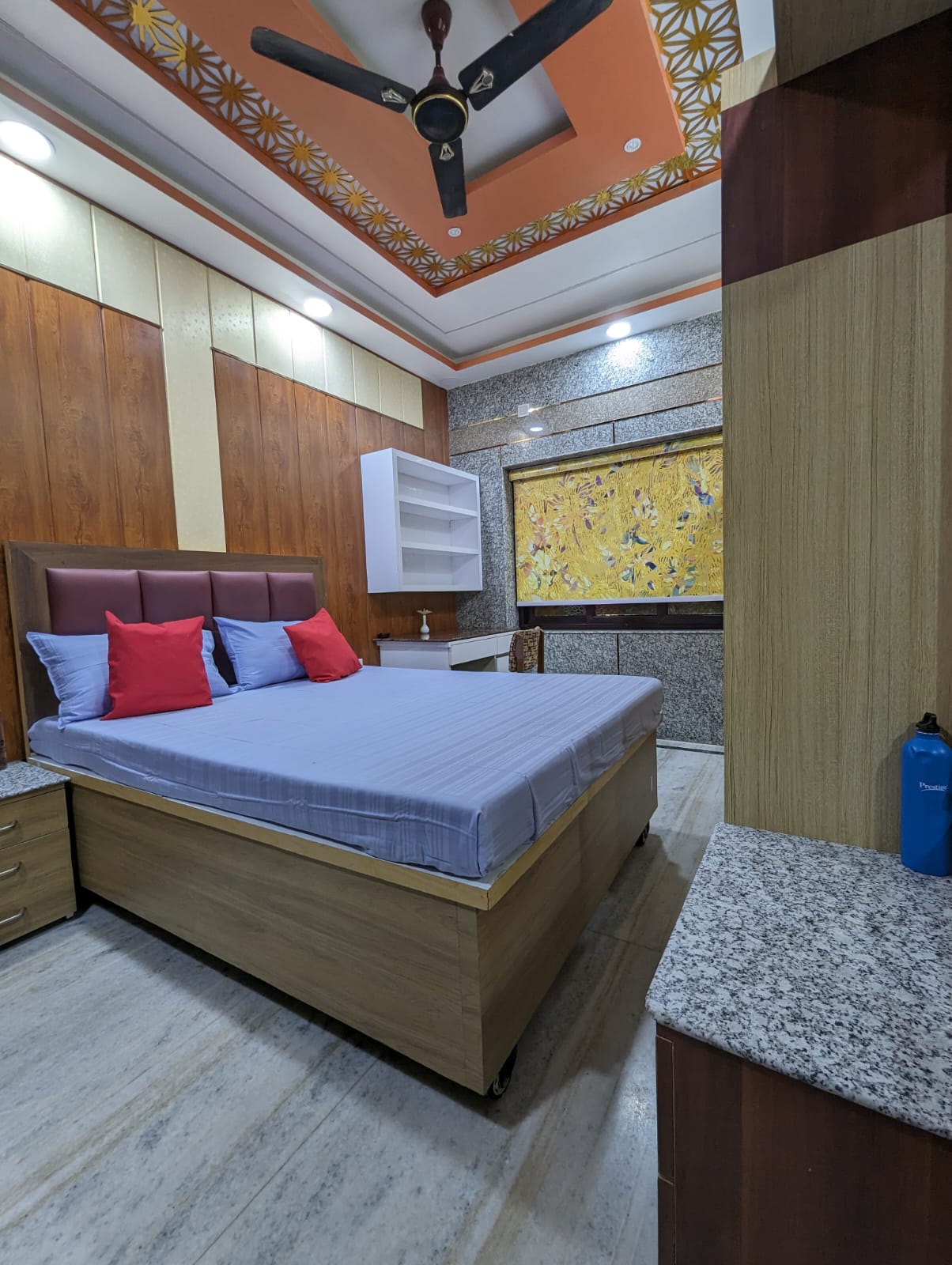 Majumder House A Traditional Bengali House - Tap to explore photos