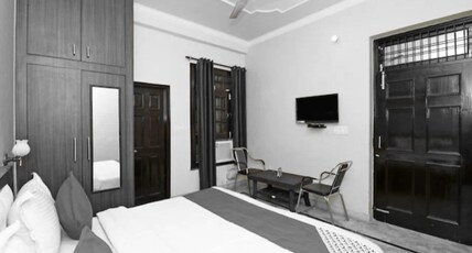 ARB Rooms Room Type - Deluxe Room