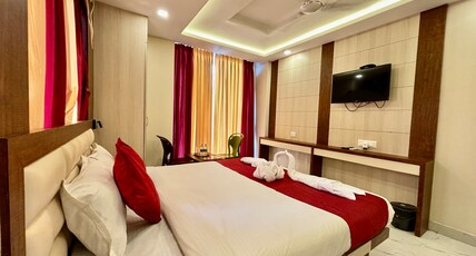 Hotel Sonajhuri , A unit of Hotel Priyadarshini Room Type - LUXURY ROOM