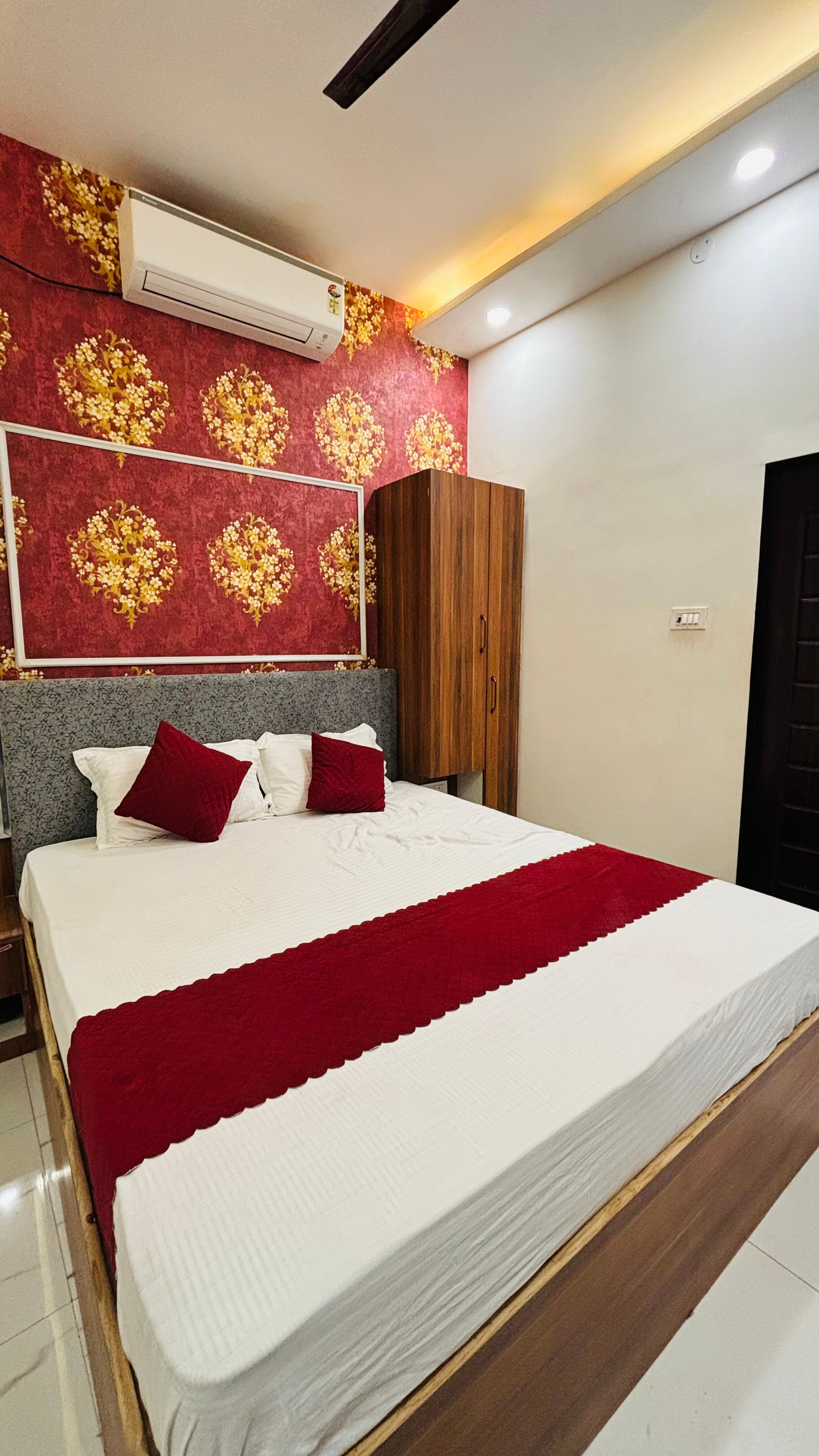 Govindam inn homestay - Tap to explore photos