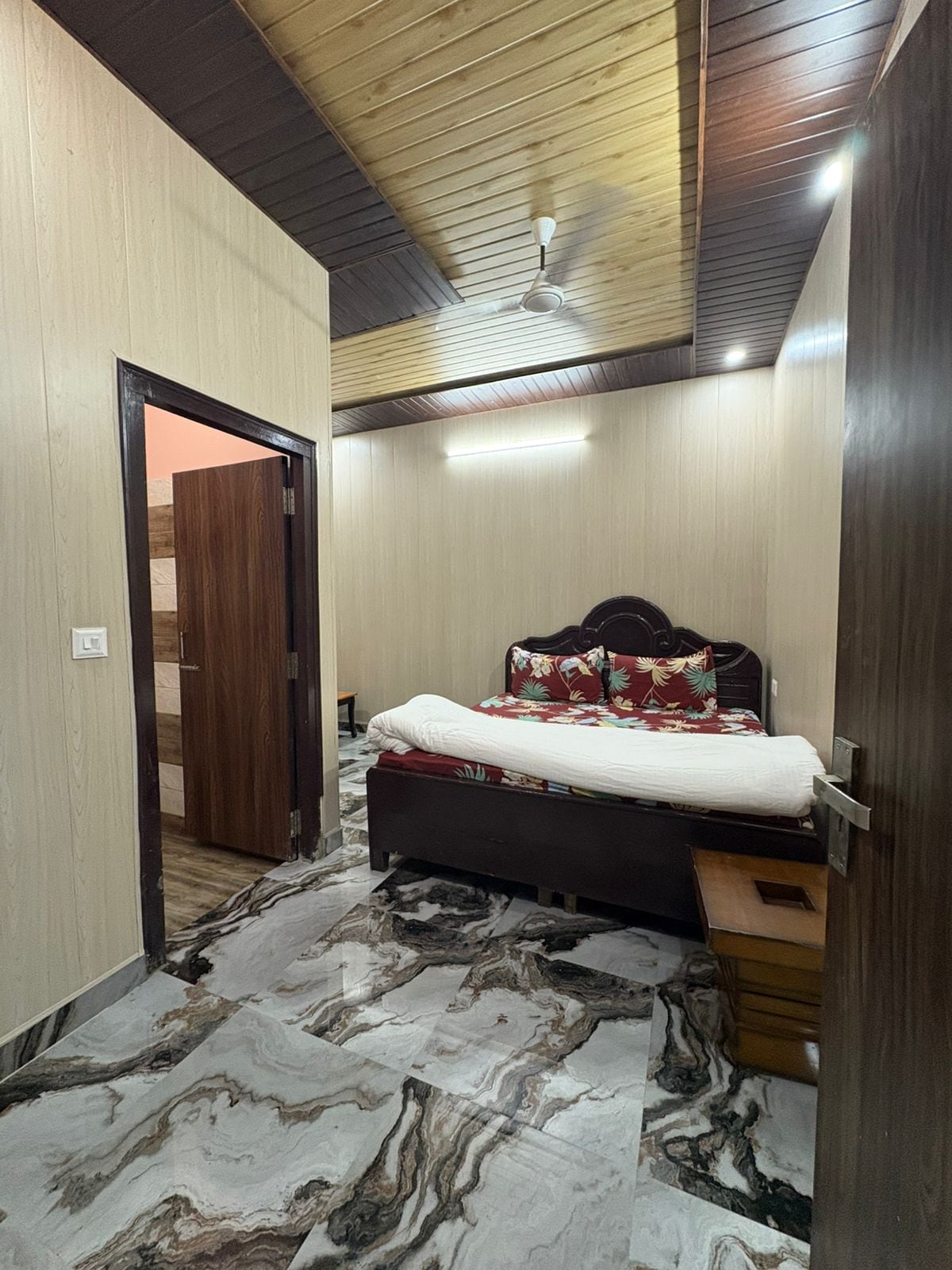 Chirag Homestay | Rooms & Caretaker - Tap to explore photos