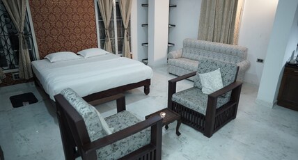 Palamattam Villa Room Type - Super Deluxe room (Room 2)