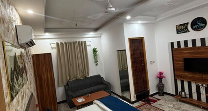 Hotel Raj Palace Varanasi Room Type - Super Deluxe Room