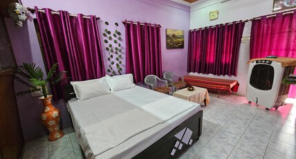 Pavitram Guest House Room Type - Deluxe family room 01