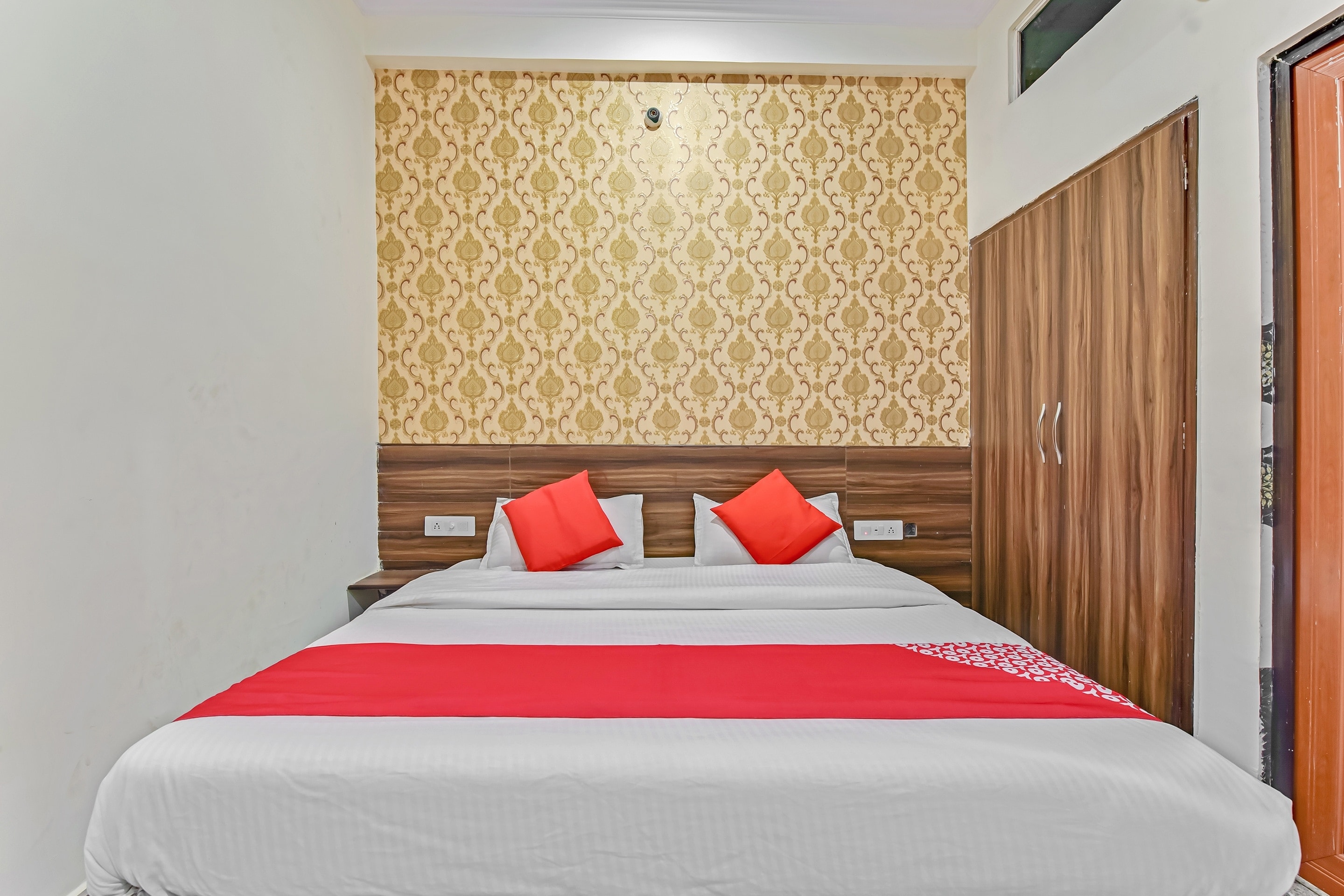 Hotel O Krishna Hotel - Tap to explore photos