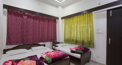 Hotel Ramnivas Room Type - Deluxe triple bed AC room
