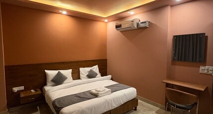 Crustz Room Type - Bedroom 3