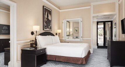 Raffles Hotel Le Royal Room Type - Executive Suite King Bed