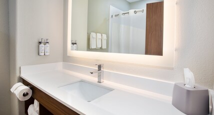 Holiday Inn Express Hotel and Suites Katy, an IHG hotel Room Type - 1 King Bed Standard