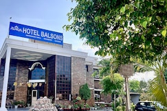 Hotel Balsons ( Near New Bus Stand)