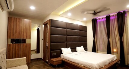 Hotel Imperial Inn Room Type - Premium Room