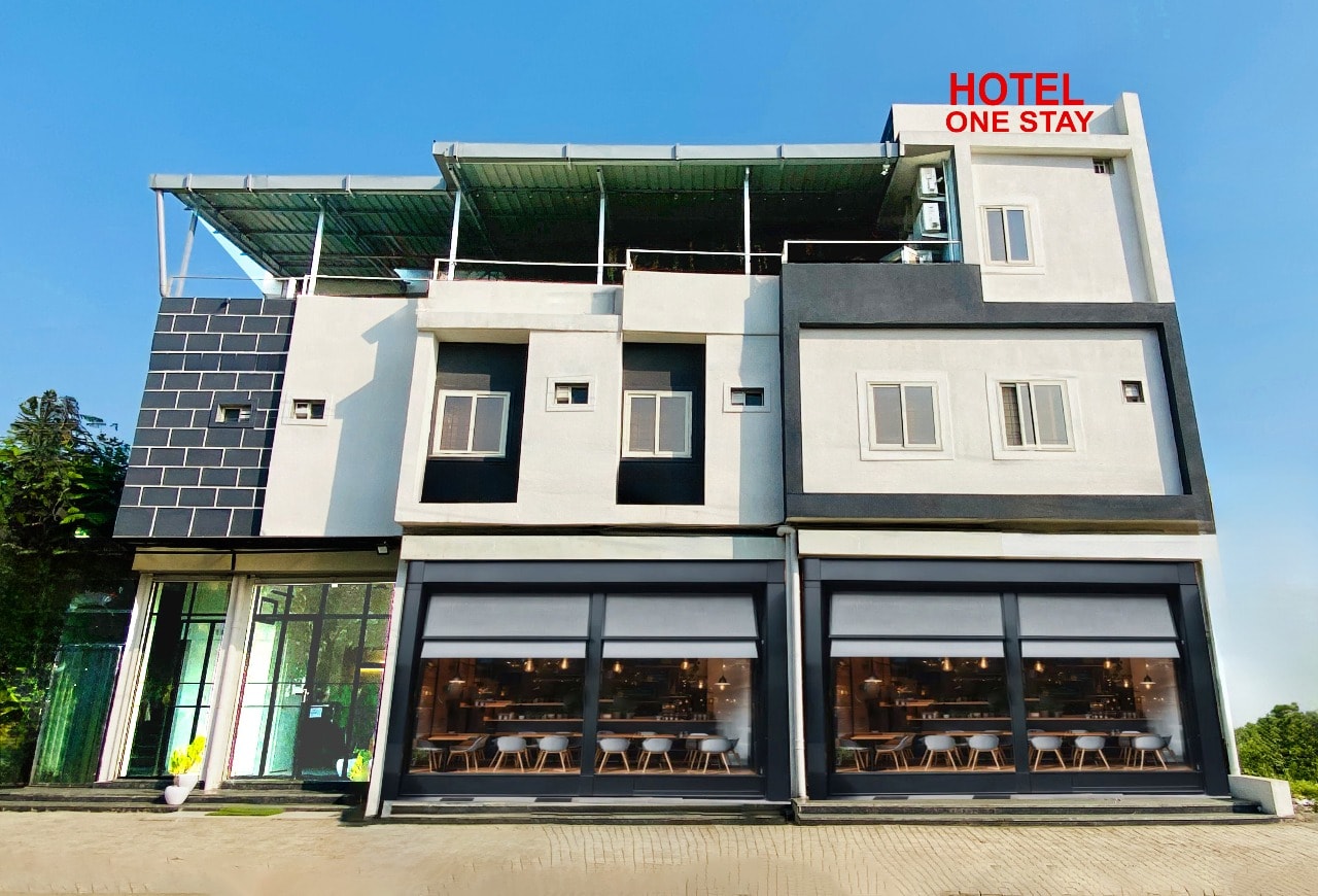 Hotel One Stay - Tap to explore photos