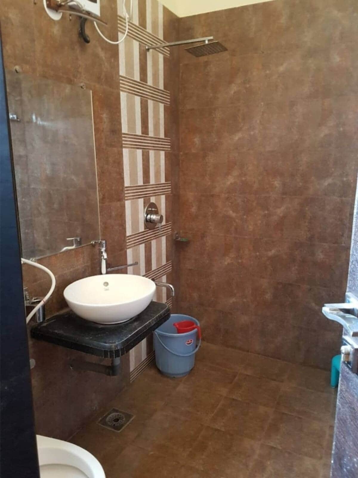 Rudra 2 bhk private villla - Tap to explore photos