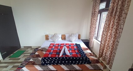 Manaskhand Homestay  Naini Majkhali Room Type - Deluxe room with himalayan view