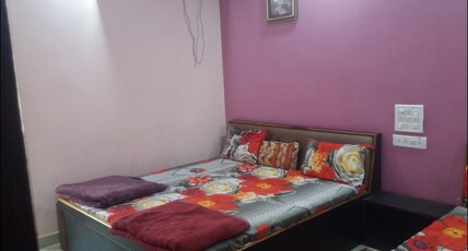 Hotel Holidays Inn Room Type - Standard Ac Room