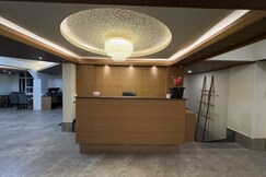 Address of Hotel RaphKhang