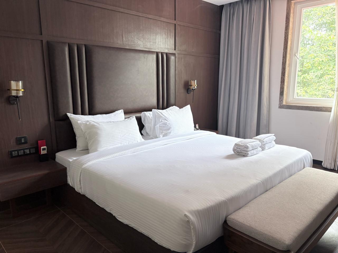 Lords Riverside Resort Muduba Shivamogga - Tap to explore photos