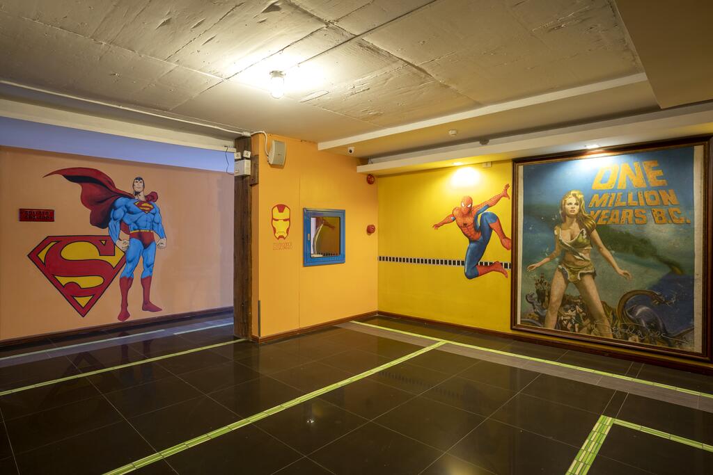 Main gallery