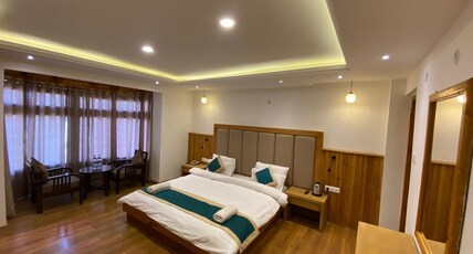 Alpine Villa  Room Type - Deluxe room