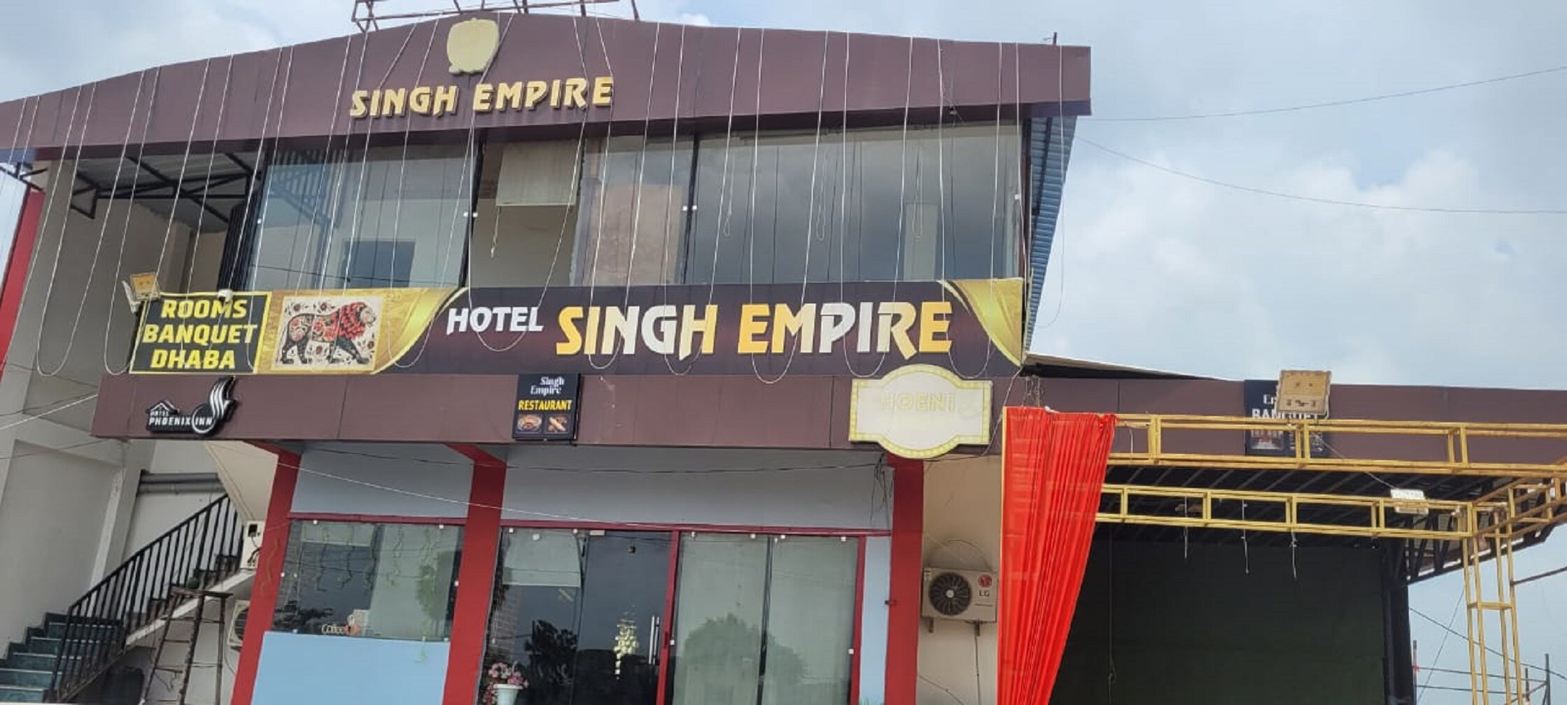 HOTEL SINGH EMPIRE & RESTRAUNTS - Tap to explore photos