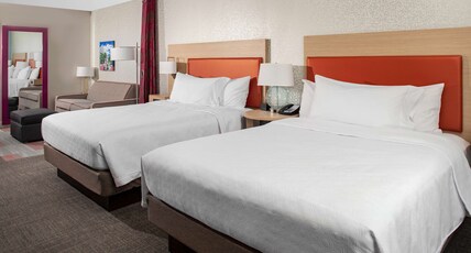 Home2 Suites by Hilton Bloomington, IN Room Type - 2 QN BEDS STUDIO NONSMOK