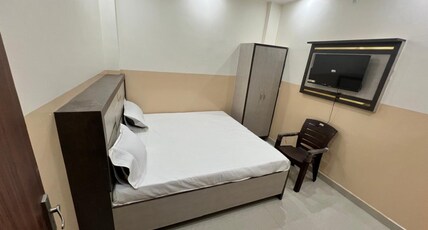 Hotel Silver Palace, Kanpur Room Type - Deluxe Room