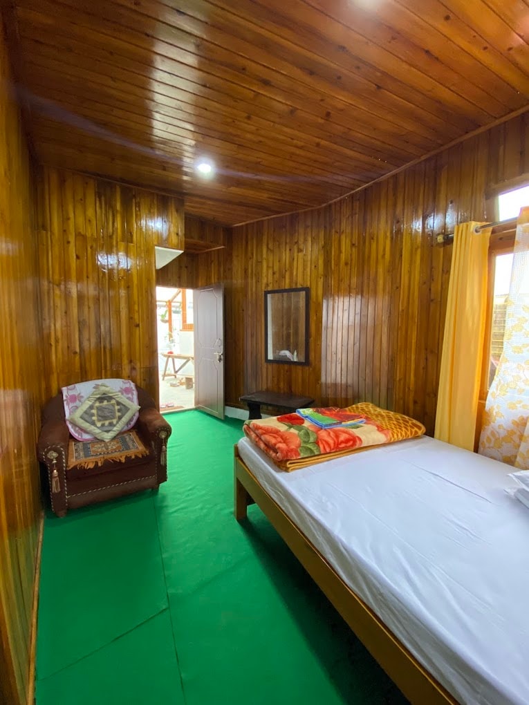 Sandeep Homestay Rangli Rangliot - Tap to explore photos