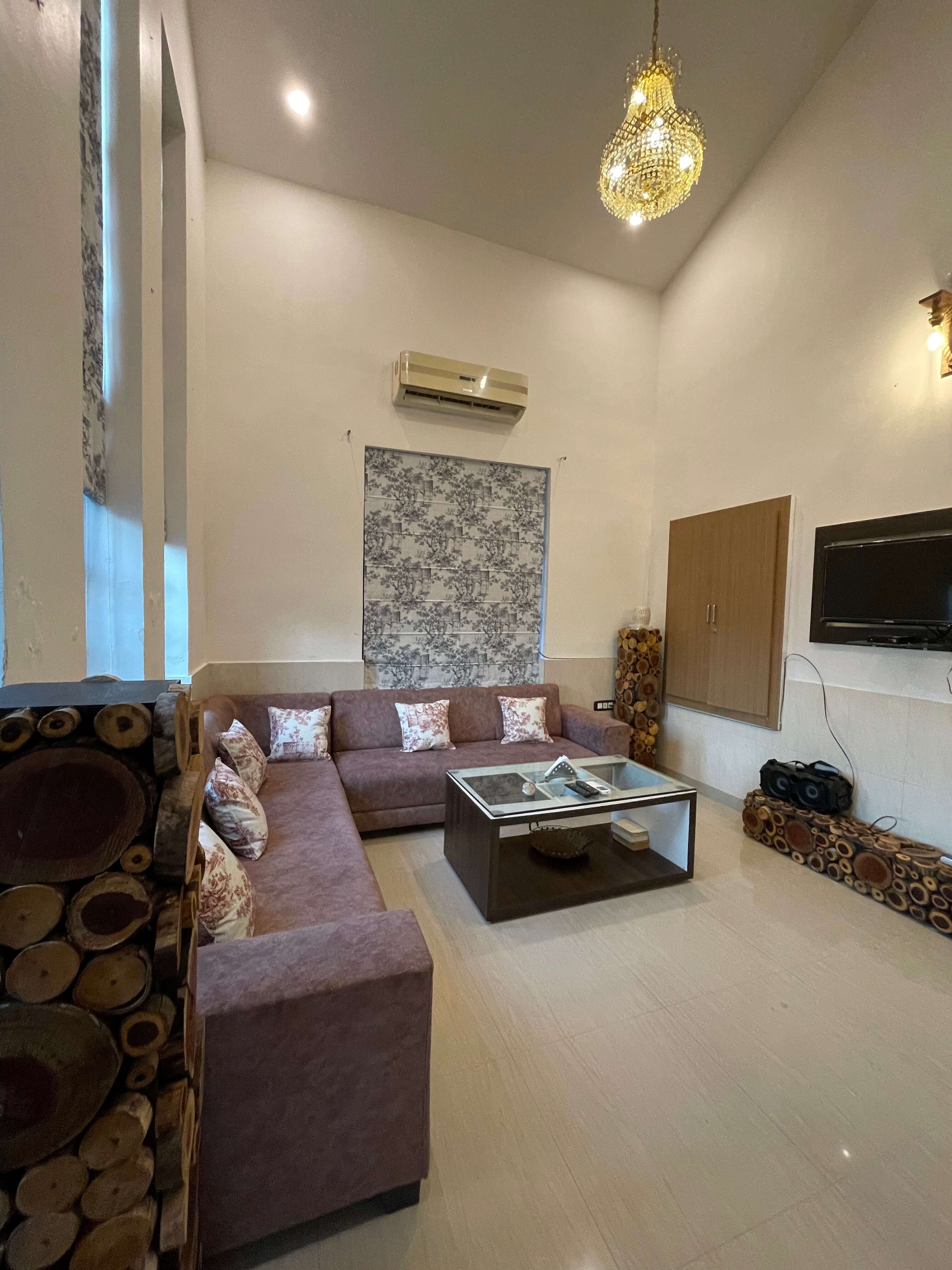 T20 Retreat 2 BHK with Private Pool Villa Udaipur - Tap to explore photos