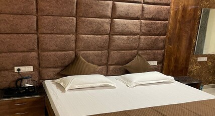 JINDAL SQUARE CHANDIGARH ZIRAKPUR Room Type - Absalon Tulip JINDAL SQUARE CHANDIGARH ZIRAKPUR Room Type - Absalon Tulip