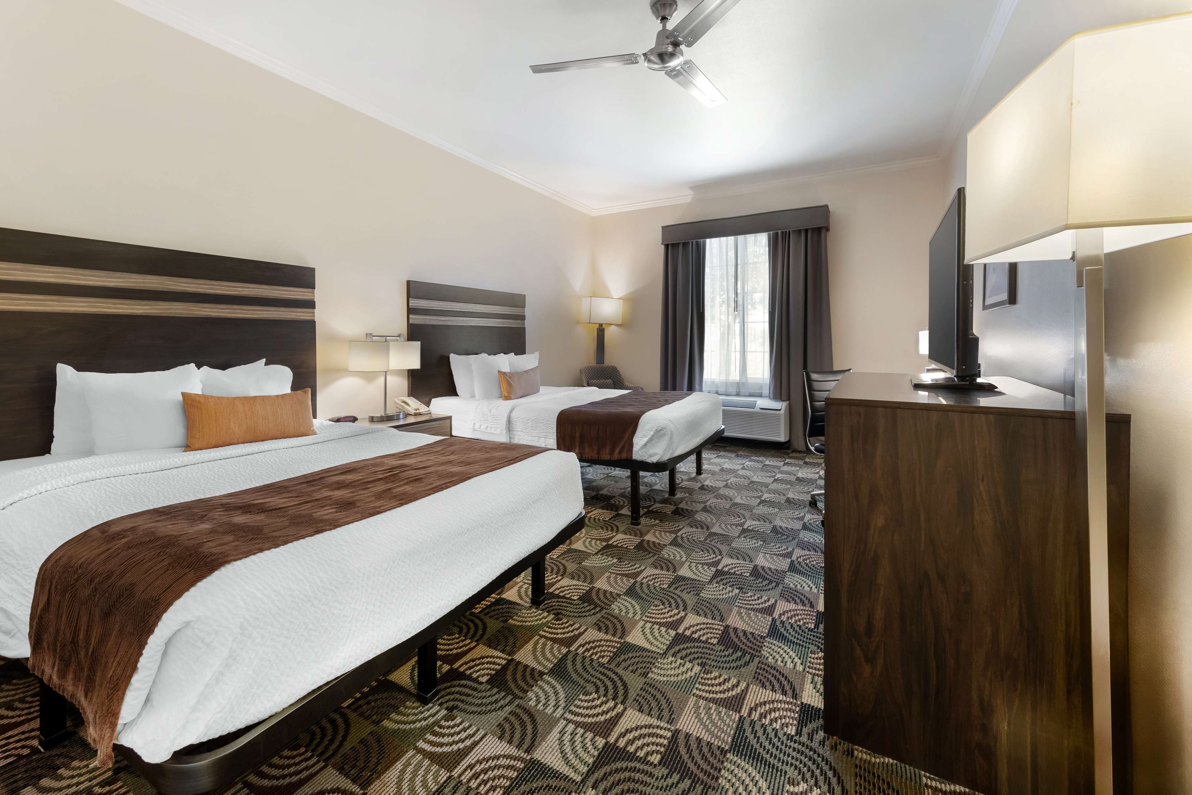 Best Western Plus Country Park Hotel - Tap to explore photos