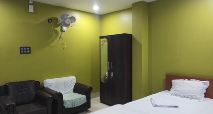 Hotel Raj Room Type - Standard Non AC Room
