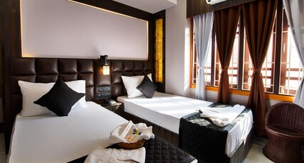 HOTEL VENKATESH REGENCY Room Type - Deluxe Twin Bed Room HOTEL VENKATESH REGENCY Room Type - Deluxe Twin Bed Room