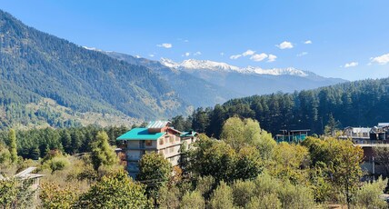 HOPE House Room Type - Superior Room with Private Balcony (Snow Mountain View)  (2nd floor)