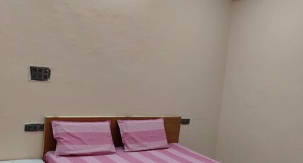 Sairam guest house Room Type - AC Room 1