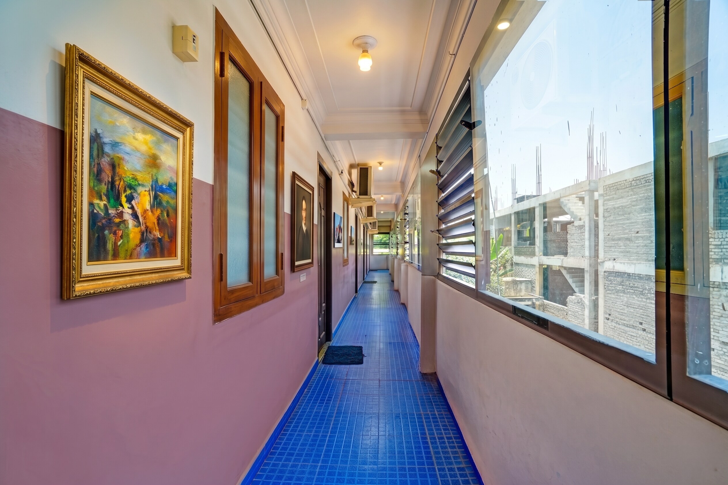 Main gallery