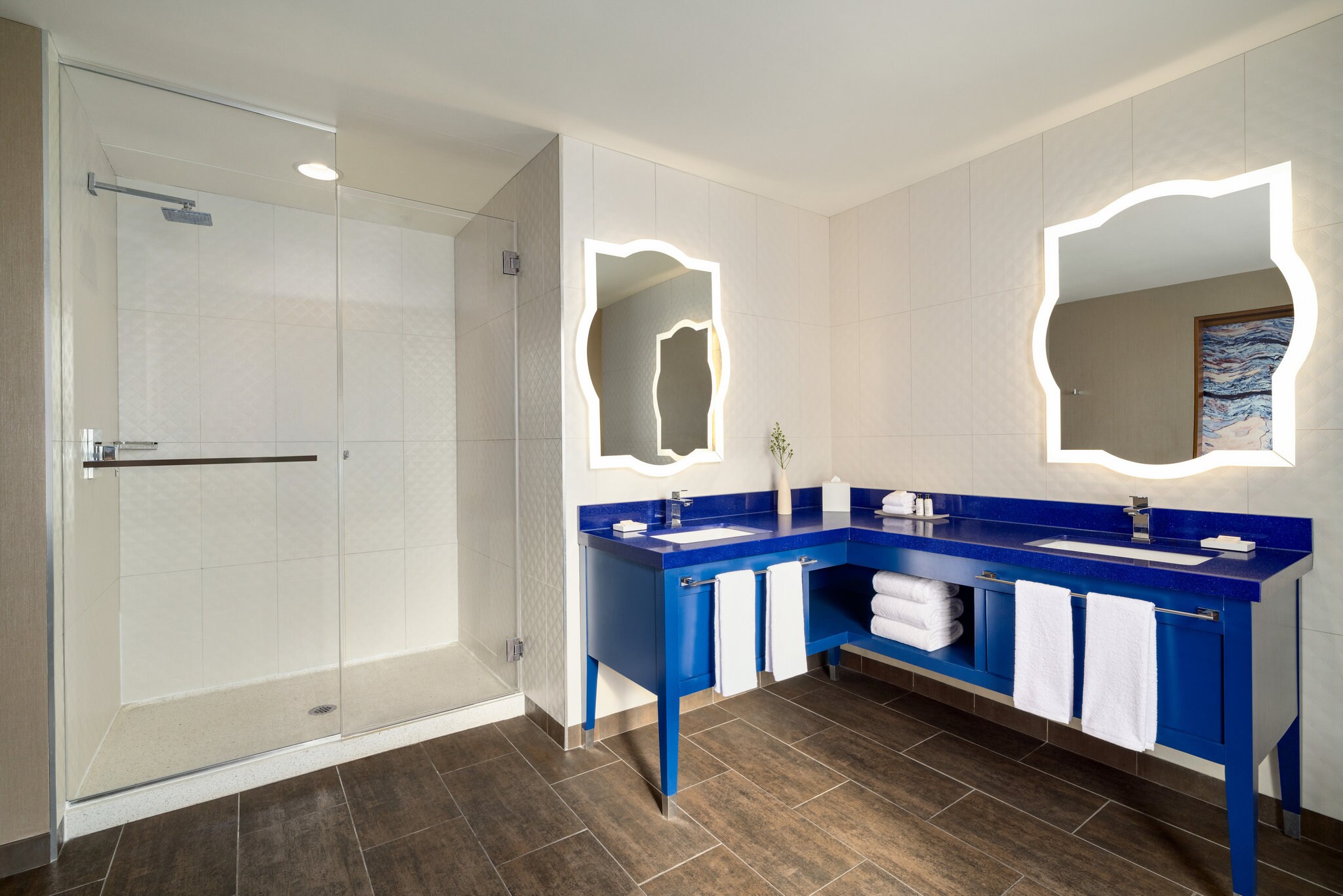 Hotel Indigo NAPERVILLE RIVERWALK, an IHG hotel - Tap to explore photos