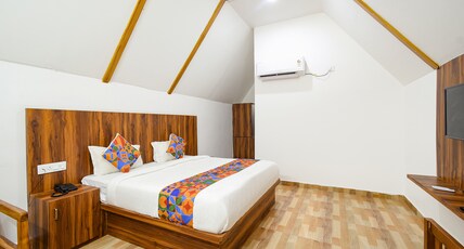 FabHotel Sunshine, Yadagirigutta Room Type - Deluxe Room