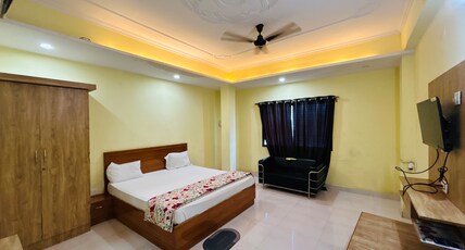 Hotel Madhuram & Banquet Hall Room Type - Madhuram AC