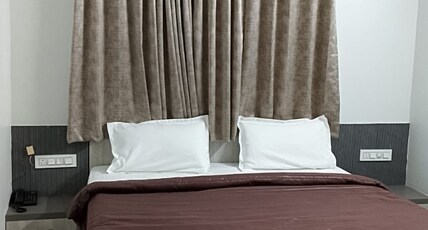 Hotel Sree Balaji Room Type - AC Rooms