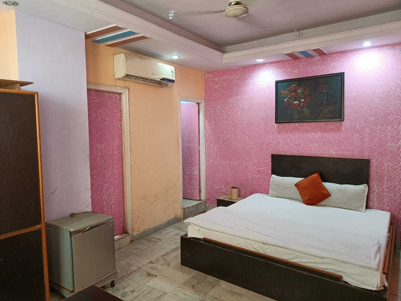 Hotel O The Weekend Resort - Tap to explore photos