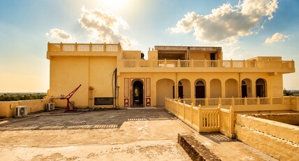 Pachewar Garh - A Heritage Fort Room Type - Regal Presidential Suite