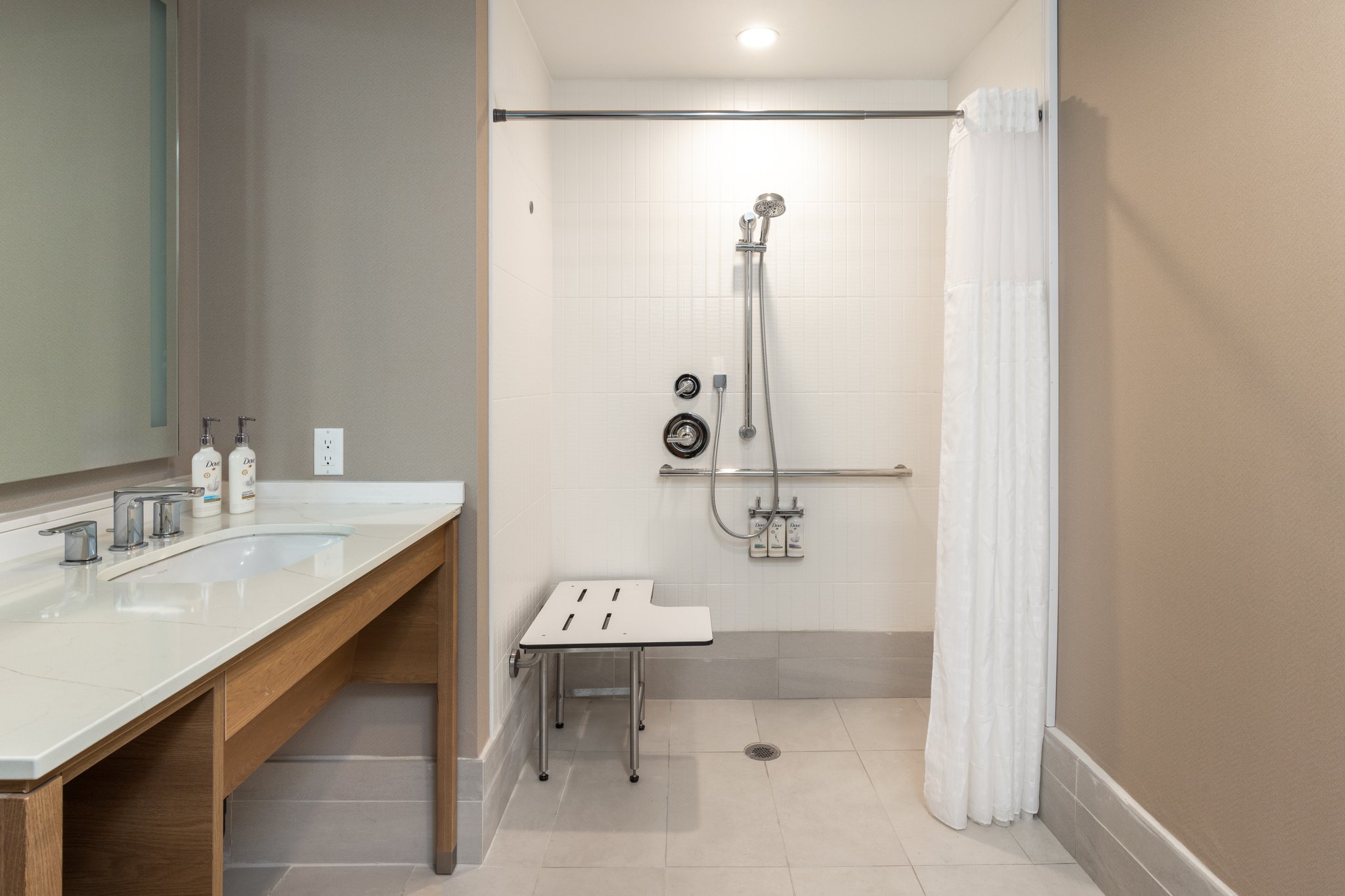 Staybridge Suites EASTVALE - NORCO, an IHG hotel - Tap to explore photos