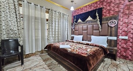 Hotel Riverwood Room Type - Deluxe Room