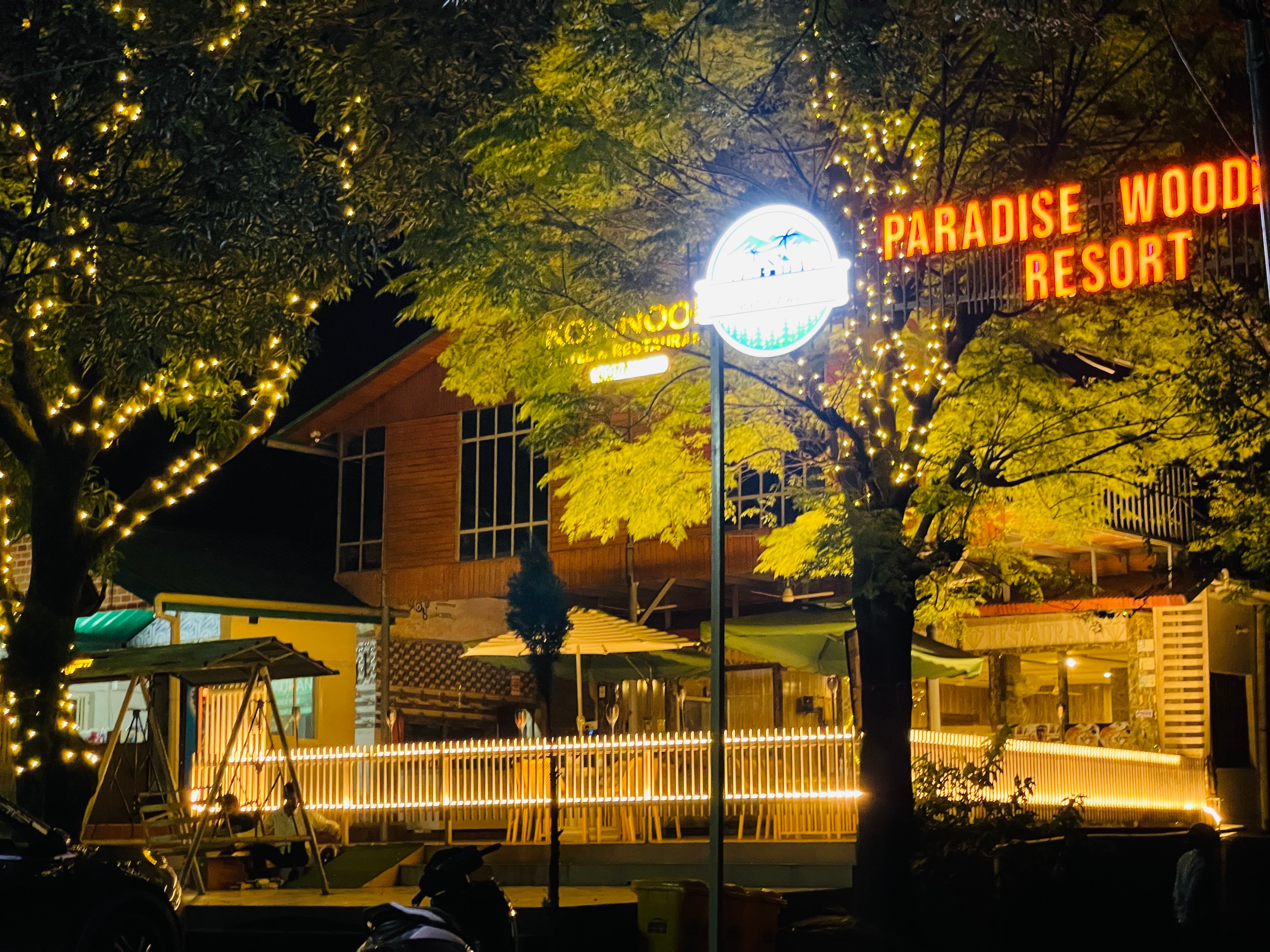 Paradise Woodland Resort - Tap to explore photos