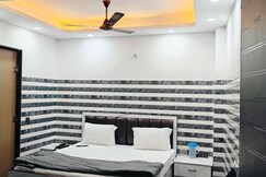 Shri Radhey BNB