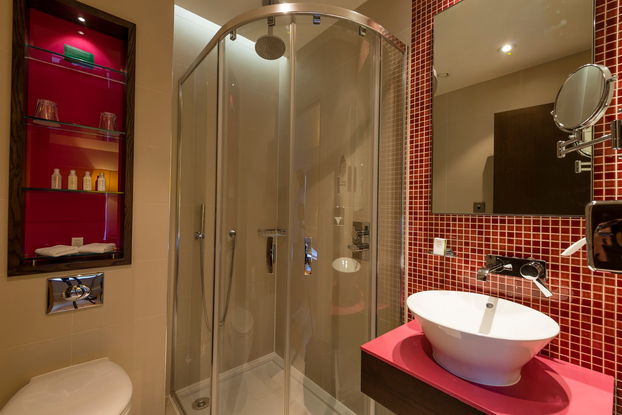Hotel Indigo London-Paddington - Tap to explore photos
