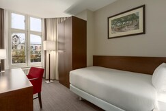 NH Amsterdam Schiller