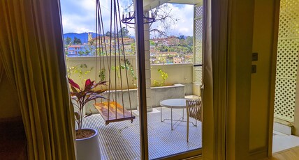 Maison de Zen Room Type - The Zen Swing Suite