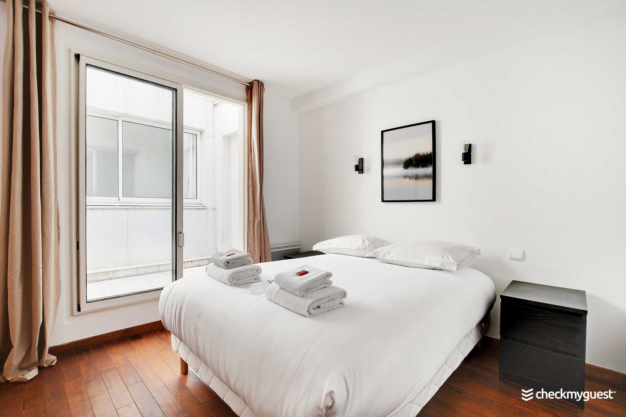 Charming home Convention Serres - Tap to explore photos