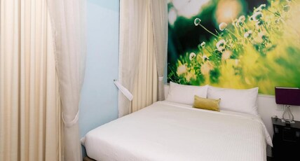 J8 Hotel Room Type - Deluxe Silver Queen room